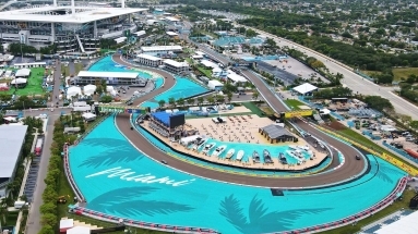 Miami F1 Grand Prix Weekend: The Ultimate Yacht Viewing Experience image