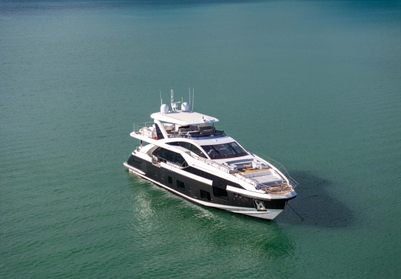 88’ Azimut - “CLOUD 9” gallery image 65