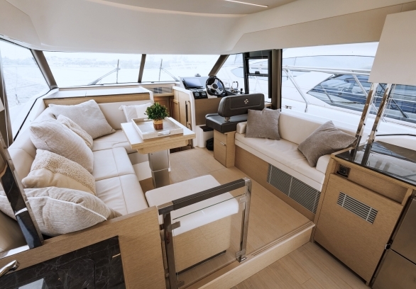 Prestige 46 FT gallery image 11