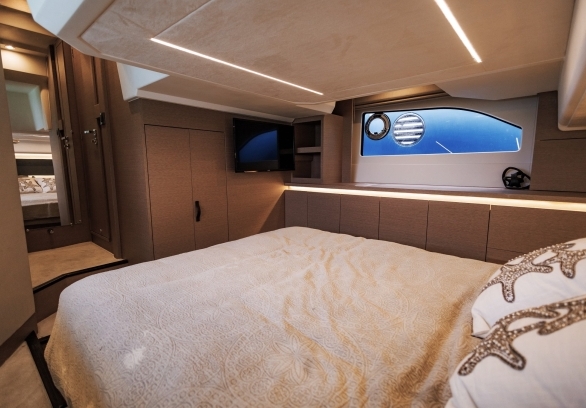 Prestige 46 FT gallery image 5