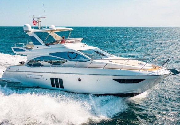 Azimut 50’ yacht image