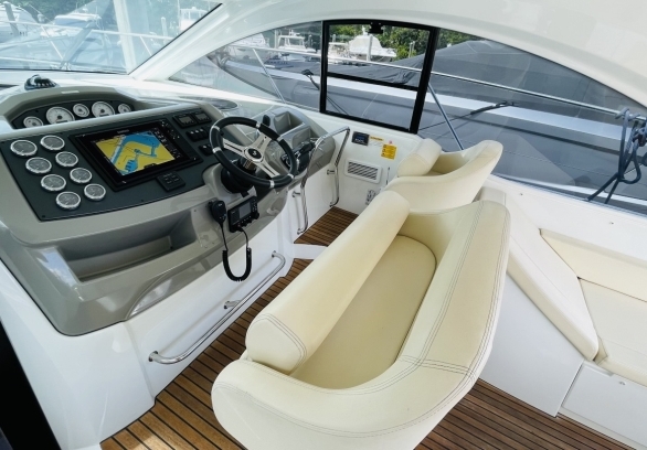 Beneteau 40 FT gallery image 14