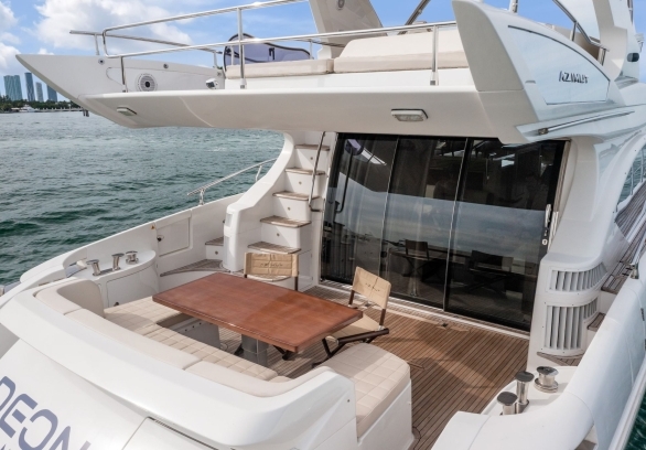 Azimut 64ft Fly Bridge gallery image 7