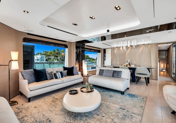 88’ Azimut - “CLOUD 9” gallery image 39