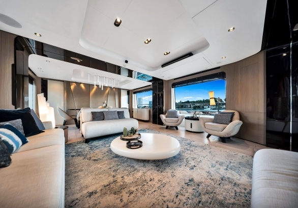 88’ Azimut - “CLOUD 9” gallery image 42
