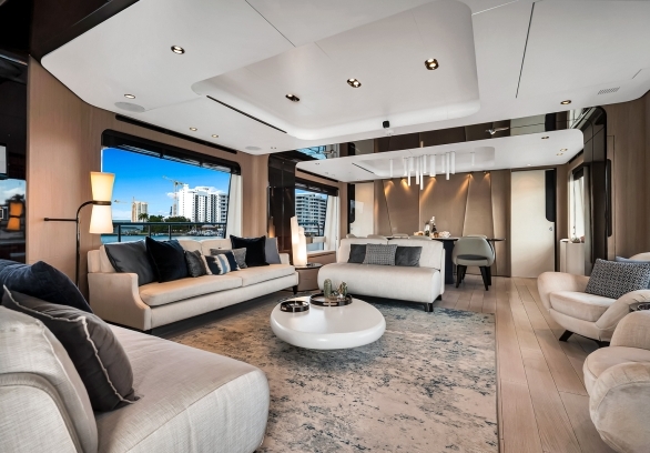 88’ Azimut - “CLOUD 9” gallery image 45