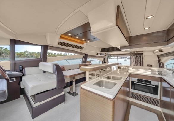 Azimut 64ft Fly Bridge gallery image 10