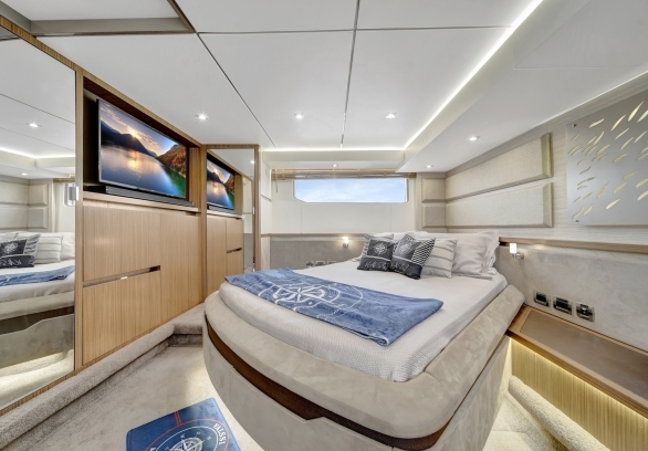 Sea Ray 60 Flybridge gallery image 4