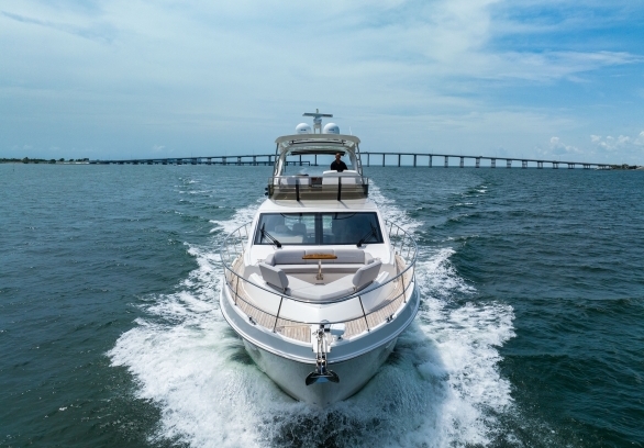 Sea Ray 60 Flybridge gallery image 13