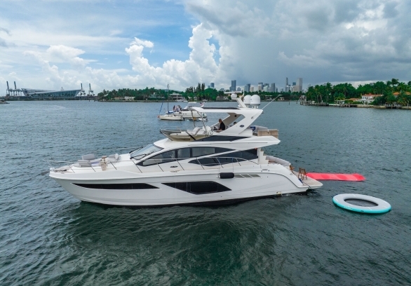 Sea Ray 60 Flybridge gallery image 7