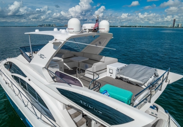 Azimut 60’ gallery image 8