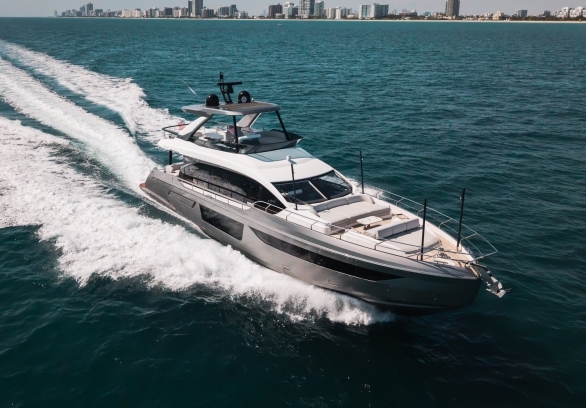 New Azimut 68 Flybridge yacht image