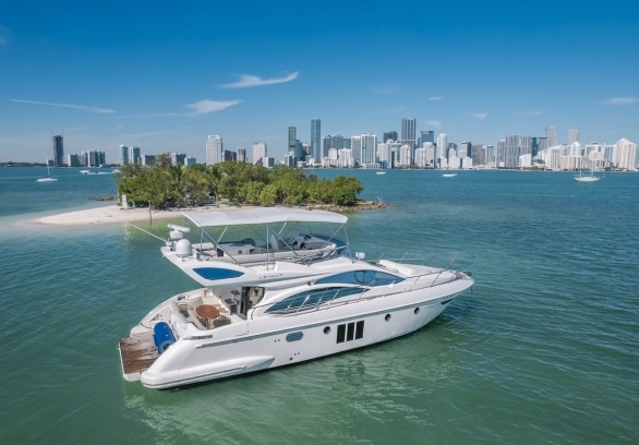 Azimut 55 Miami River yacht image