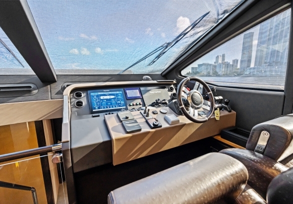 Azimut 68 FT gallery image 18
