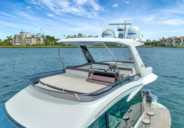 Galeon 53 FT gallery image 7