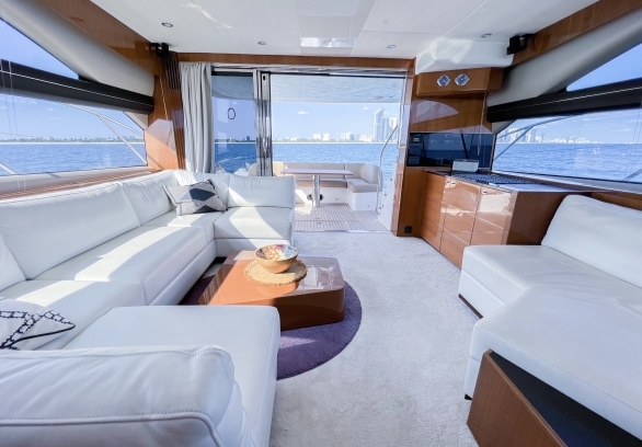 Princess 60 Flybridge gallery image 8
