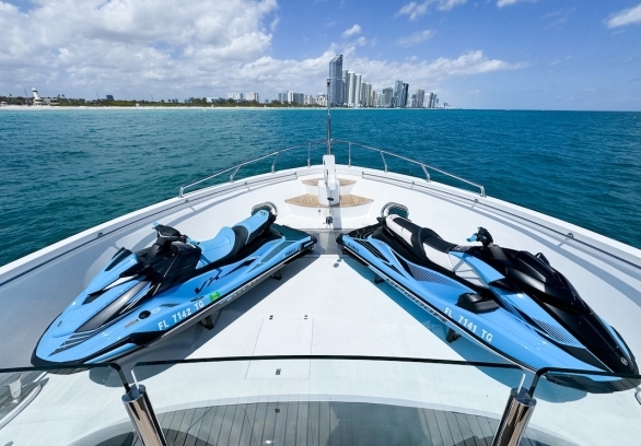 Motor yacht 112 feet WHS Custom “Privilege” gallery image 4