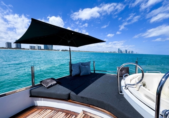 Motor yacht 112 feet WHS Custom “Privilege” gallery image 31