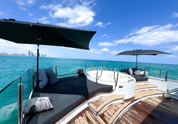 Motor yacht 112 feet WHS Custom “Privilege” gallery image 32