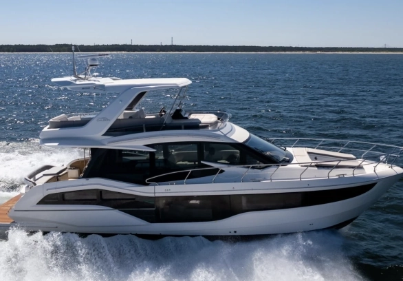 Galeon 53 FT gallery image 1