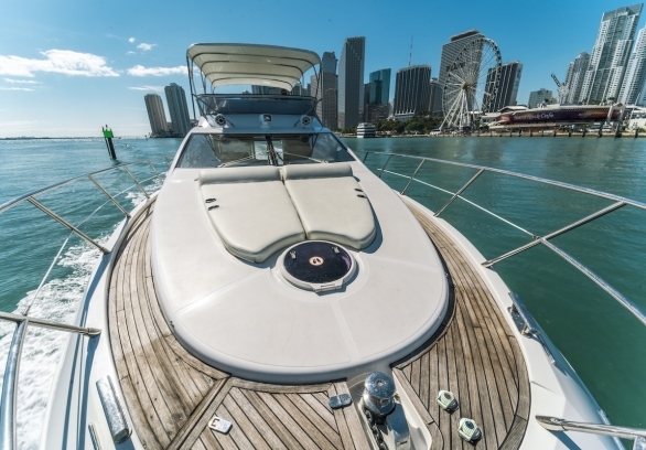 Azimut 55 Miami River gallery image 6