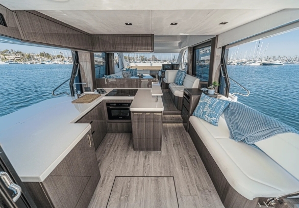 Galeon 55’ gallery image 11