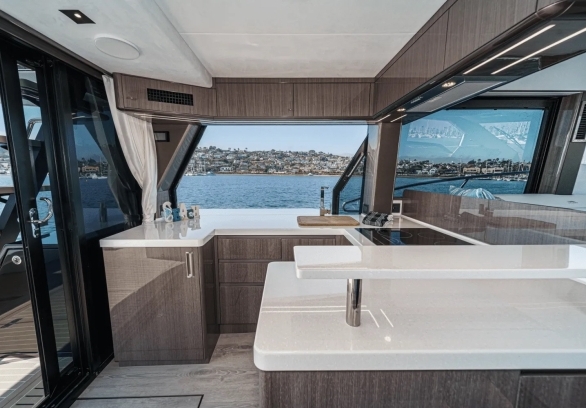 Galeon 55’ gallery image 12