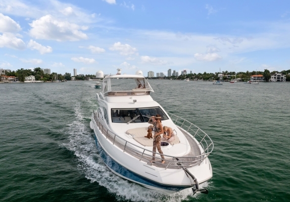 Azimut 64ft Fly Bridge gallery image 3