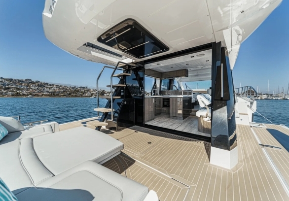 Galeon 55’ gallery image 17