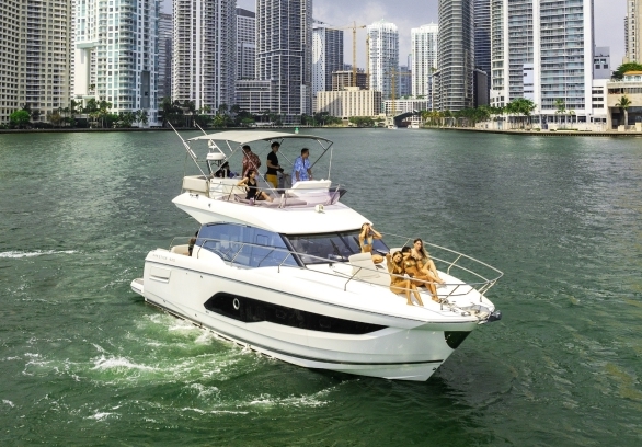 Prestige 46 FT yacht image