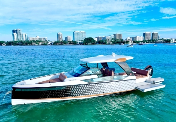 Saxdor 32 FT yacht image