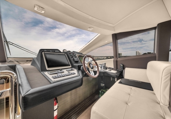 Azimut 64ft Fly Bridge gallery image 19