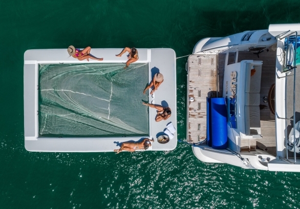 Azimut 60’ gallery image 5