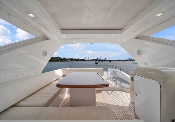 Azimut 64ft Fly Bridge gallery image 9